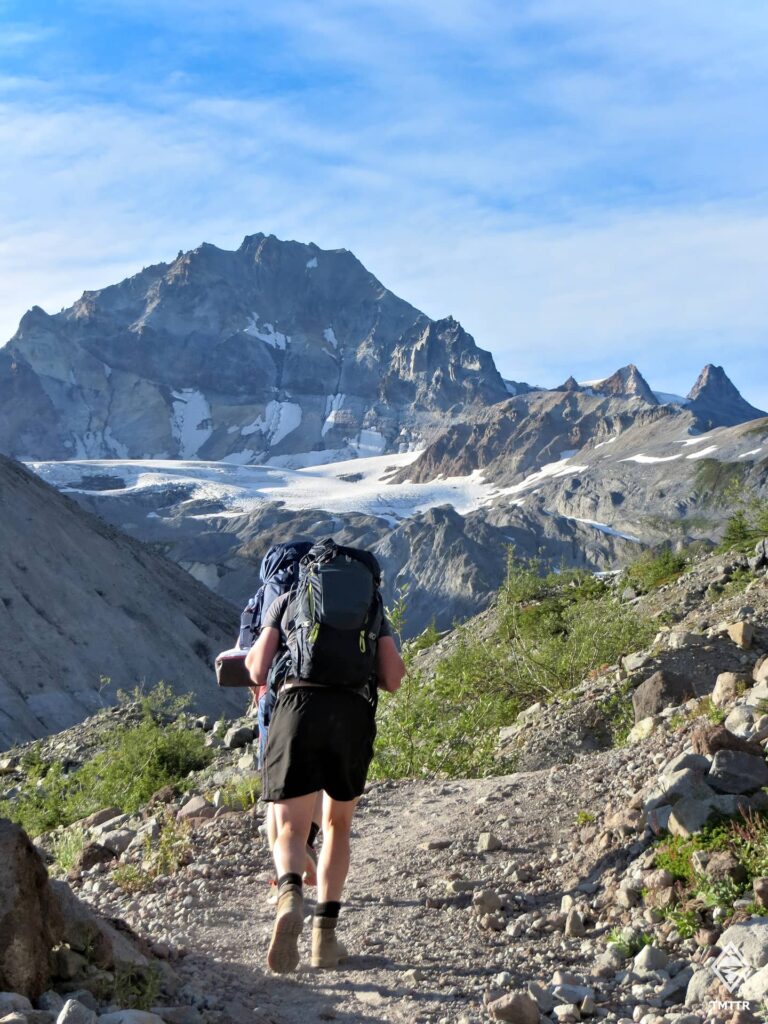 The onward walk to Rampart Ponds, with Mount Garibaldi behind.